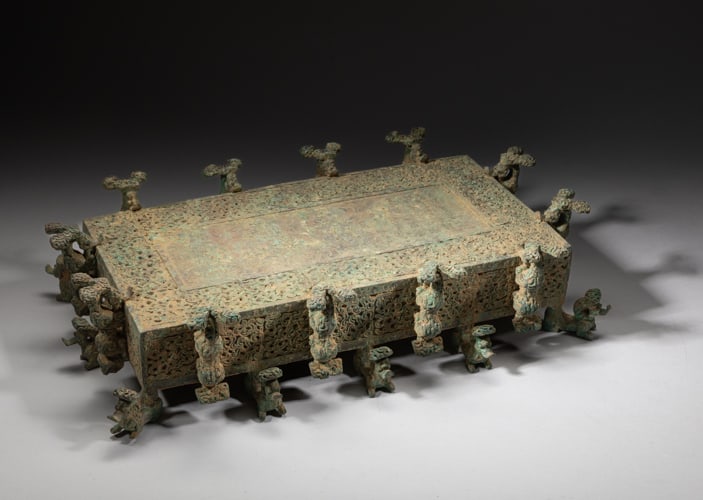 Special Large Chinese Bronze Pot (1 of 12)