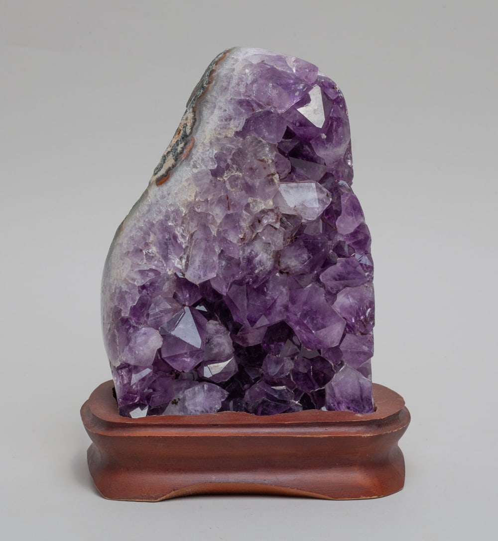 Collectible Art Amethyst Table Sculpture (1 of 13)