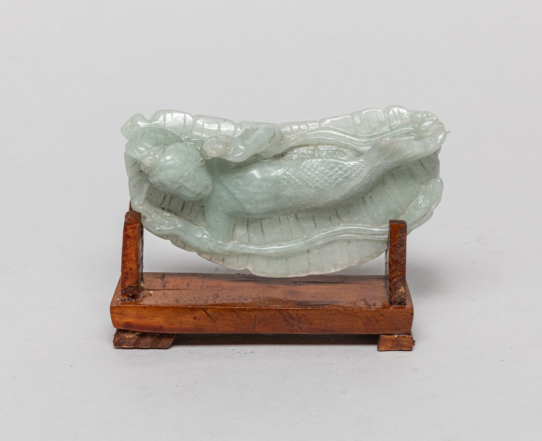 Chinese Jade Jadeite Table Sculpture (1 of 9)