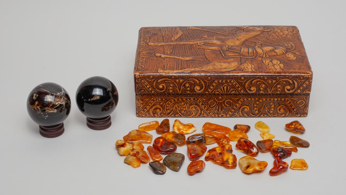 Large Set Amber Nuggets (1 of 10)