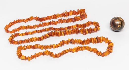 Old Nature Amber Ball & Necklace
