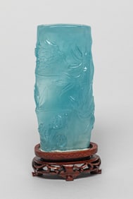 Chinese Aquamarine Table Sculpture