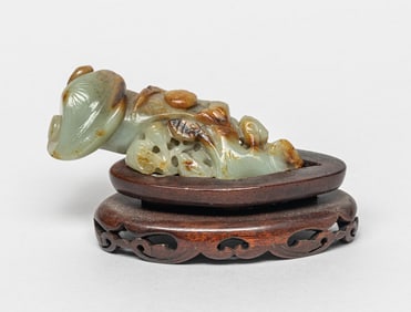 Chinese Russet Jade Table Sculpture