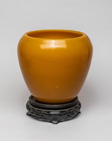 Antique Chinese Large Peiking Glass Pot