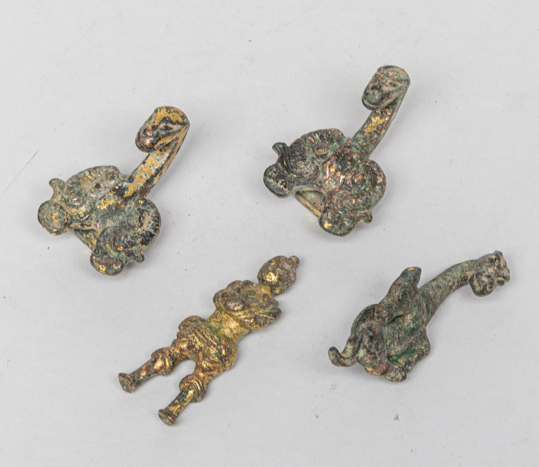 Rare Chinese Gilt Bronze Belt Buckle & Figure (1 of 11)