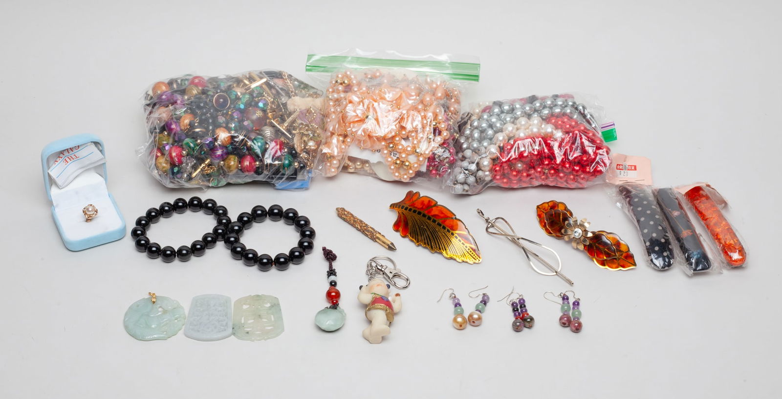 Chinese Jadeite, Stone & Decor Jewelry (1 of 9)