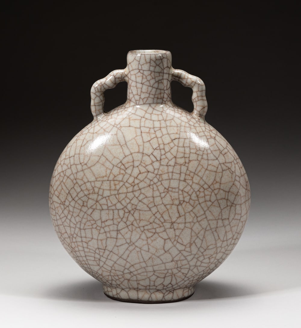 Chinese Ge Type Porcelain Vase (1 of 12)