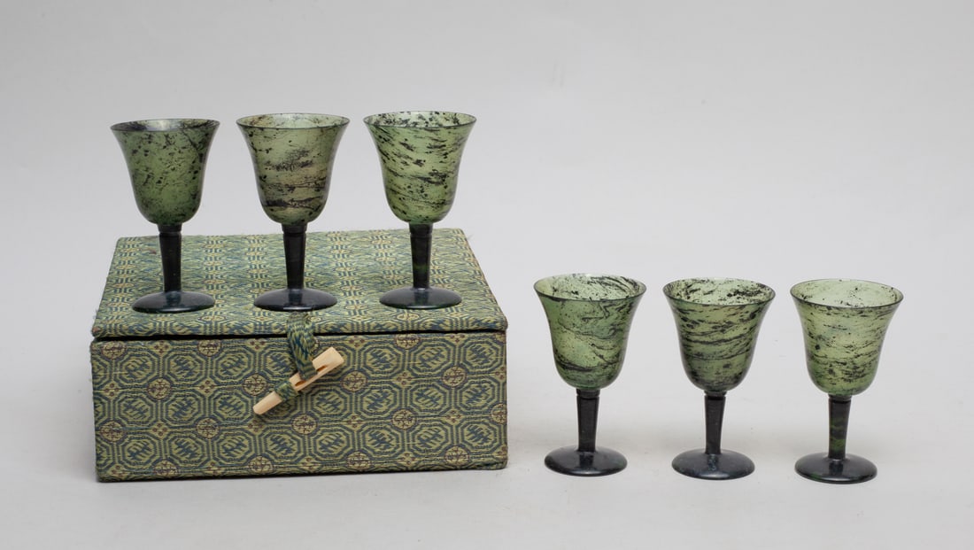 Set Spinach Jade Cups (1 of 9)