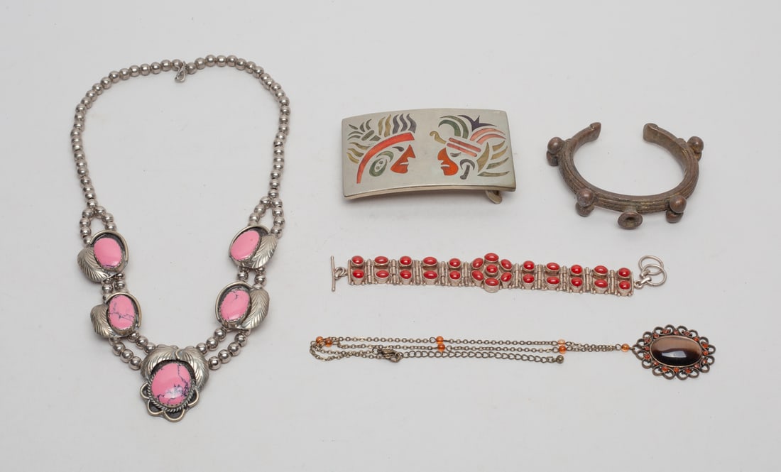 American Indian Jewelry, Including Silver (1 of 15)