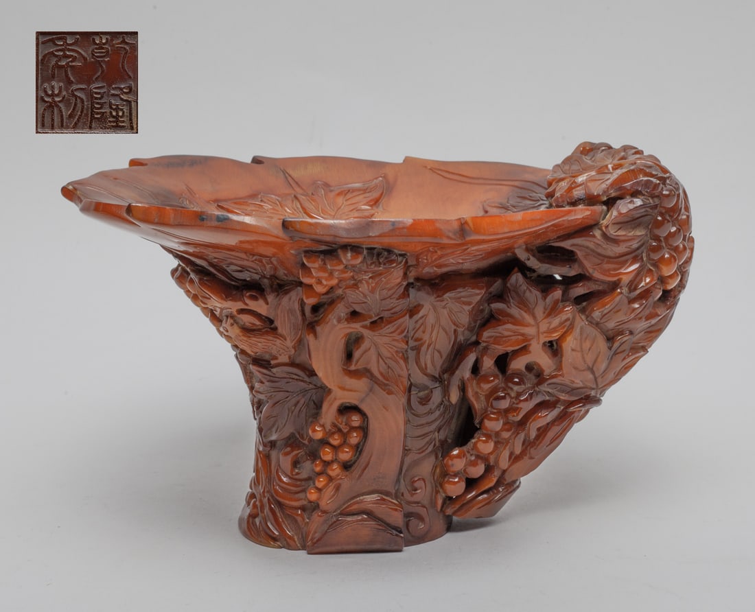 Large Chinese Horn Carved Sculpture (1 of 14)