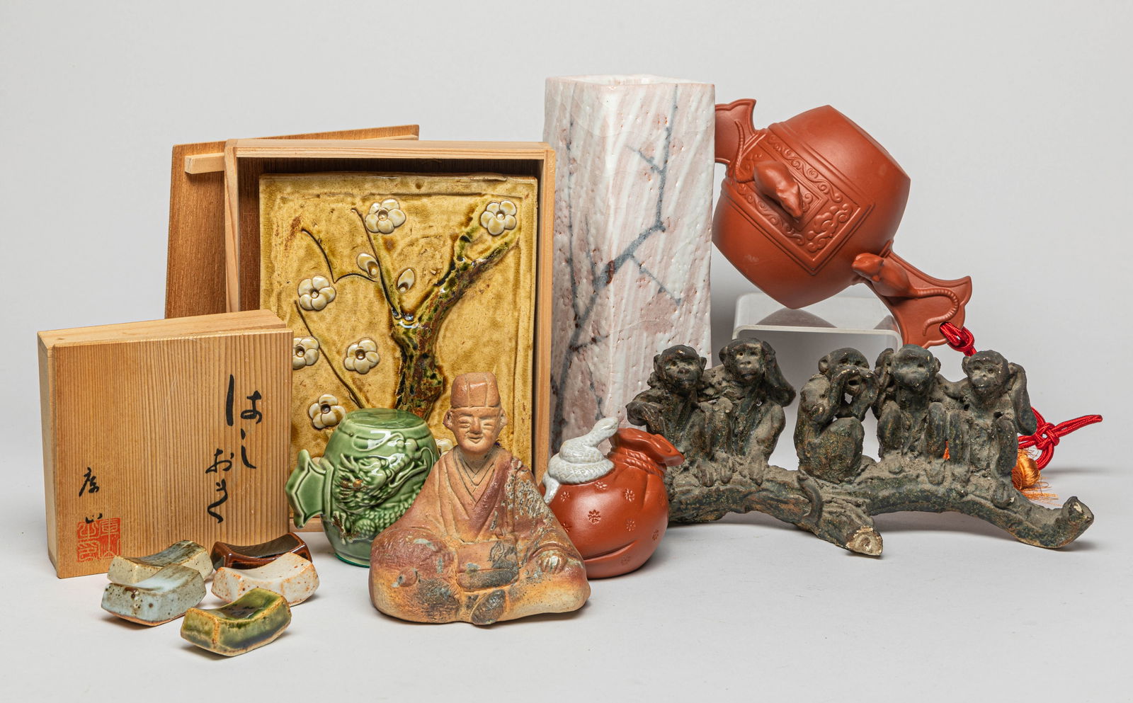 Estate Japanese Pottery Sets (1 of 17)