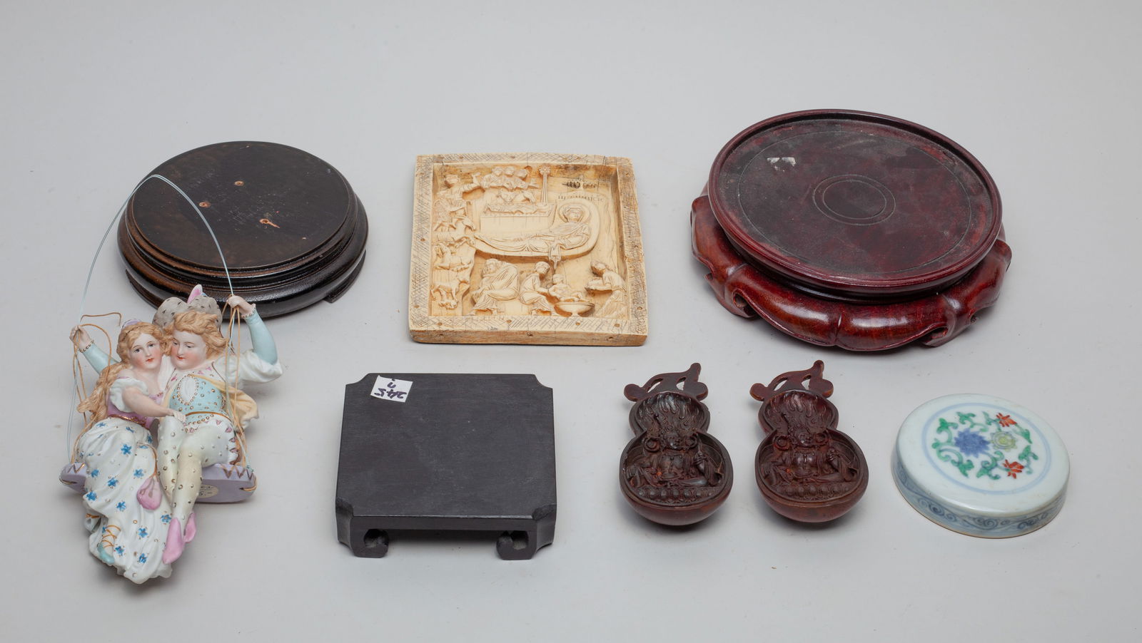 Estate Chinese & Continental Decors (1 of 15)