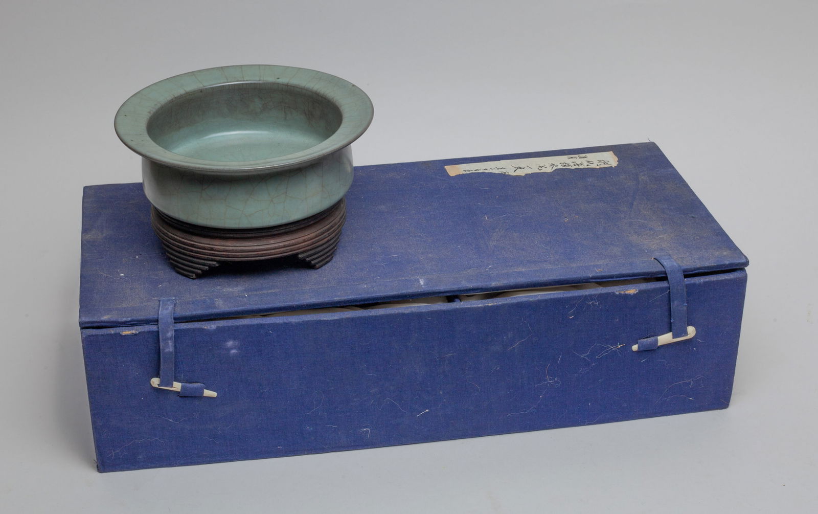 Chinese Large Porcelain Brush Washer (1 of 13)