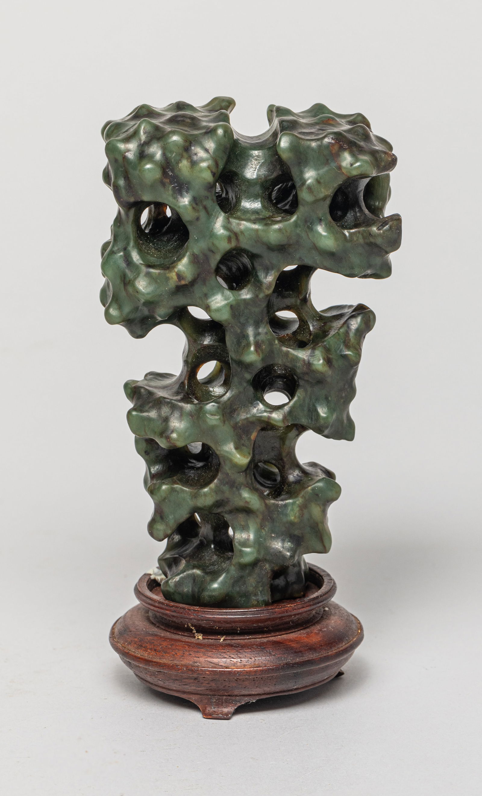 Chinese Spinach Jade Sculpture (1 of 8)