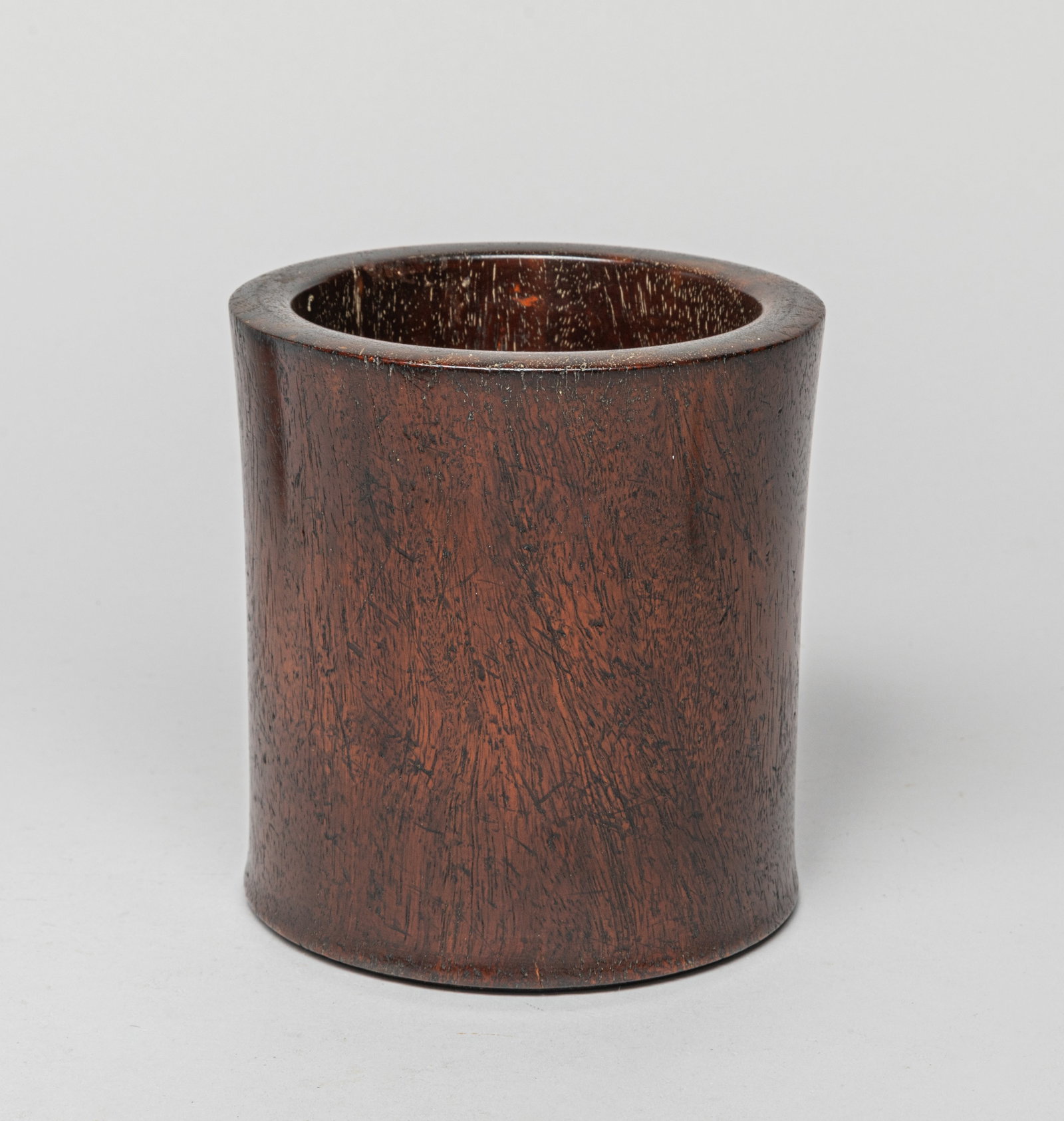 Chinese Wood Brush Pot: Chinese wood carved brush pot of cylindrical form. Approx. 5.2*4.8 inch.