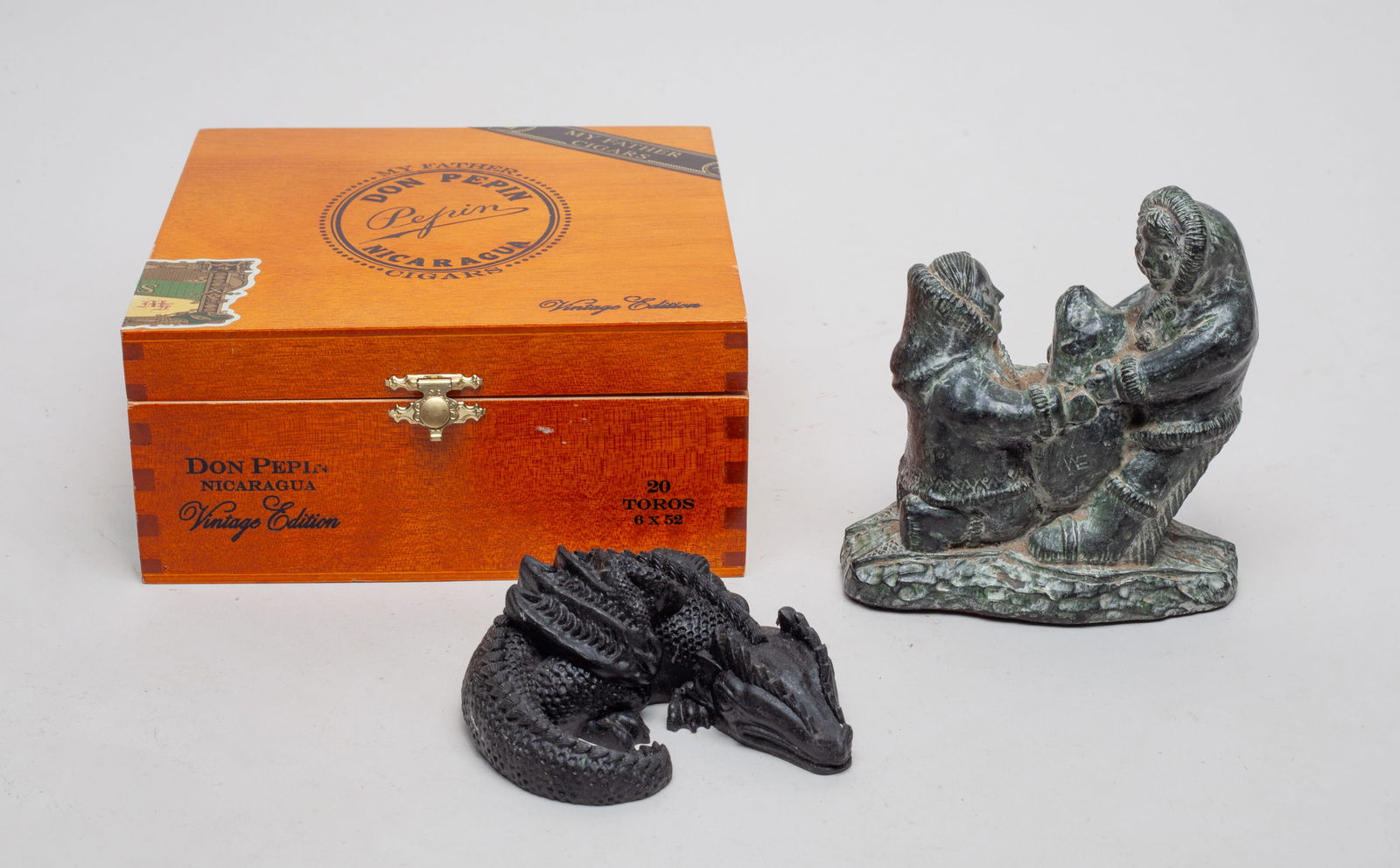 Wolf Original Sculpture & Table Sculpture (1 of 14)