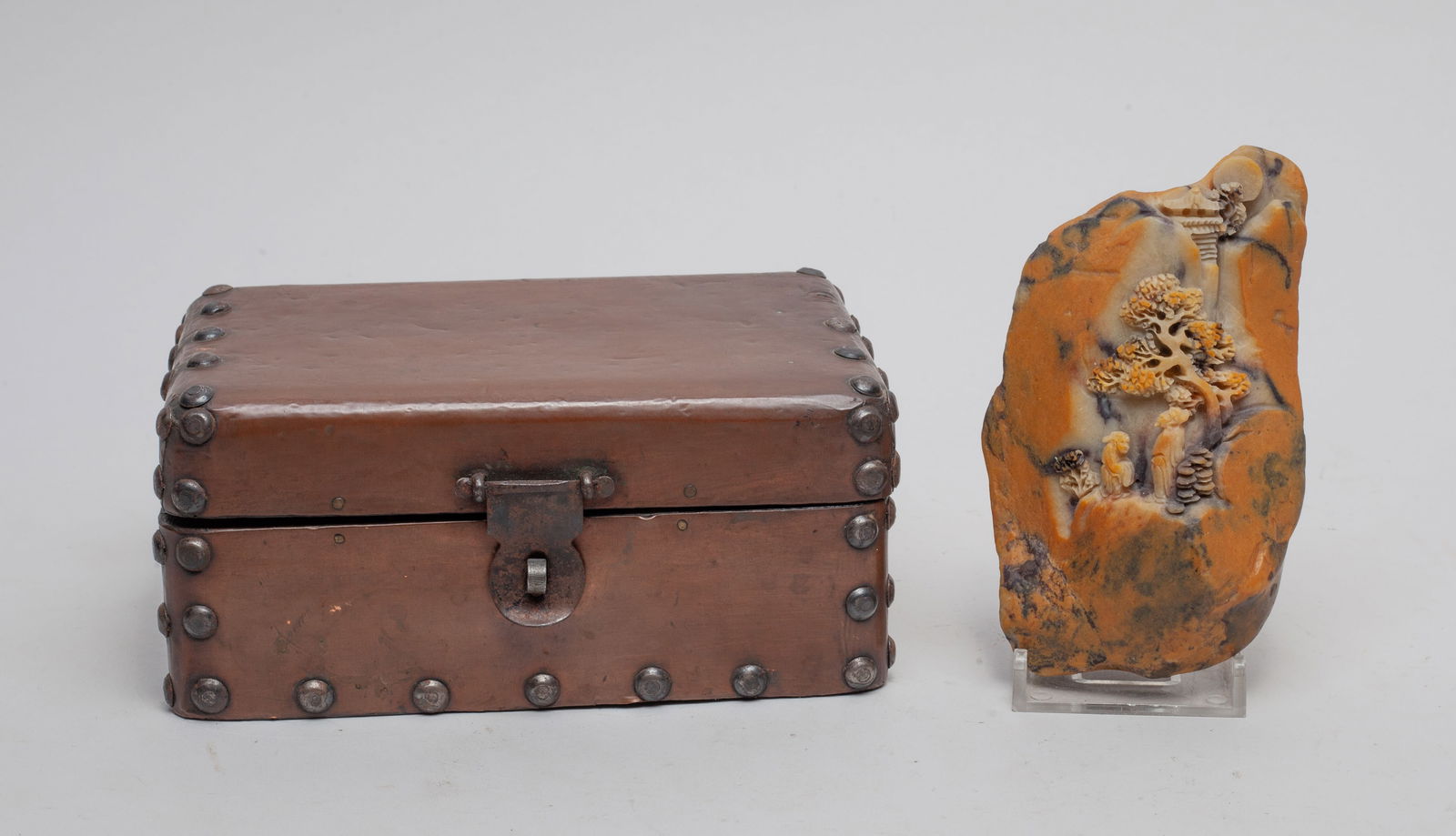 Chinese Shoushan Stone Sculpture w/ Box (1 of 9)