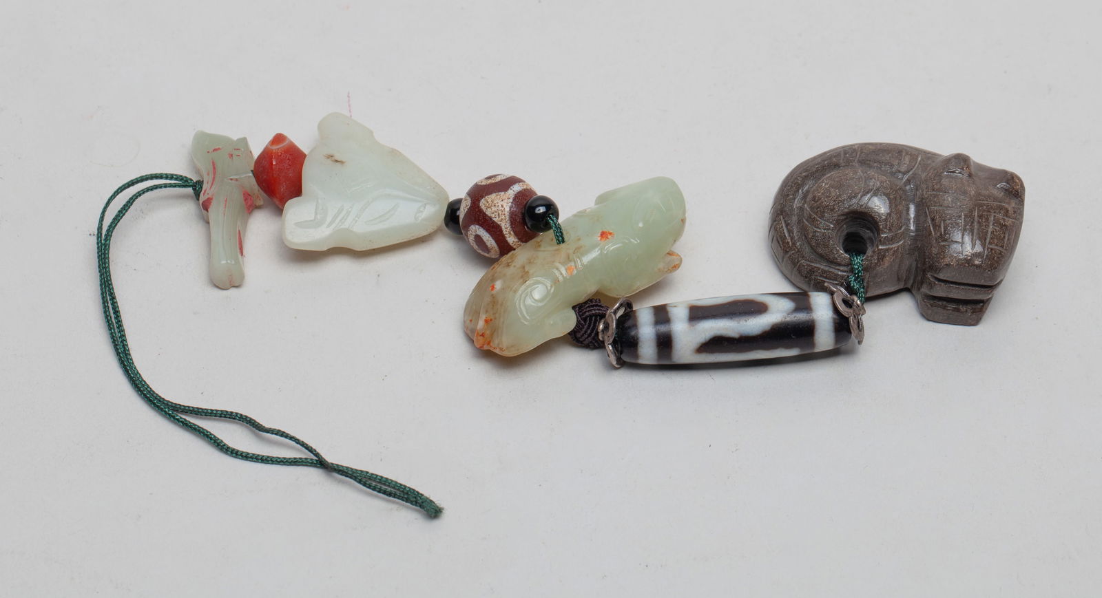 Chinese Jade, Dzi & Agate Pendant (1 of 12)