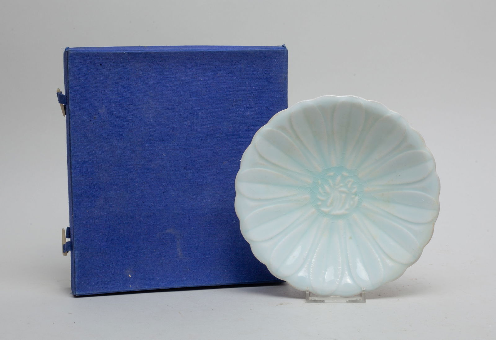 Chinese Hutian Porcelain Plate (1 of 9)