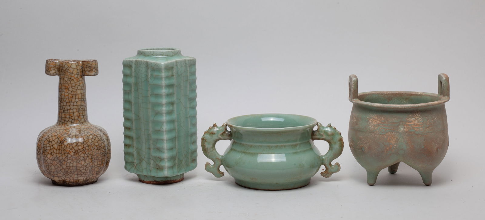 Estate Chinese Porcelain Vases & Censers (1 of 14)