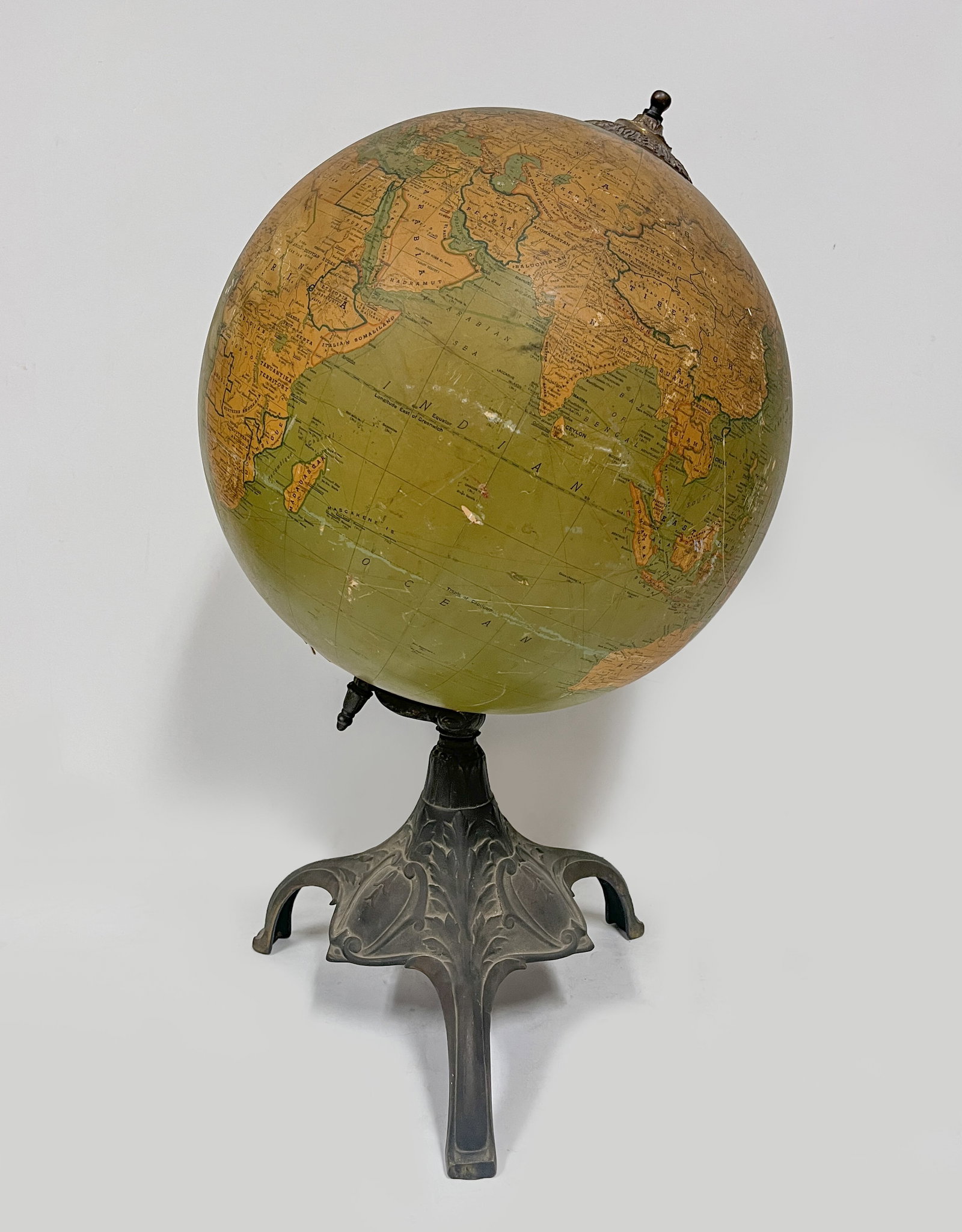 Antique Globe Sculpture: Antique room decor globe. Approx. 26*13 inch.