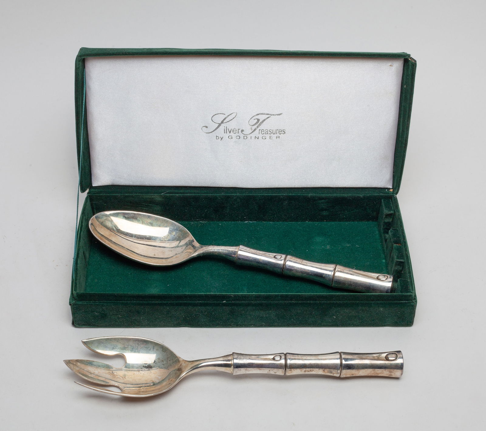 Vintage Large Silver-plated Services (1 of 11)