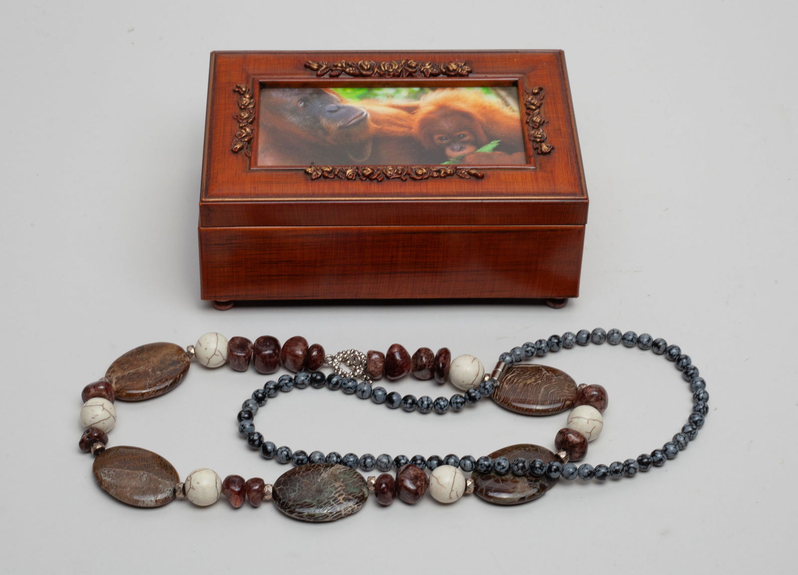 Fossilized Beads Necklace & Music Box (1 of 6)