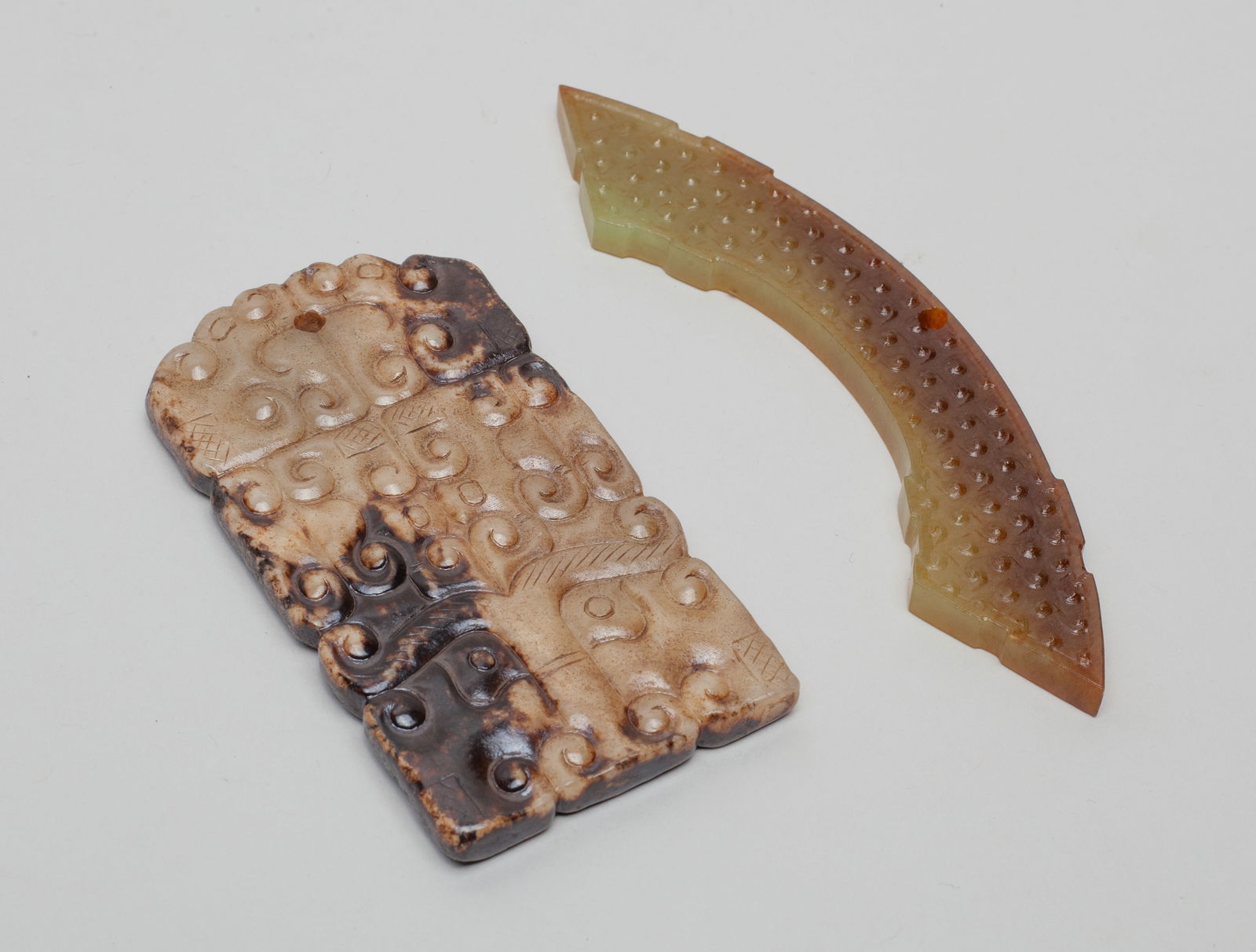 Two Chinese Jade Pendant (1 of 13)