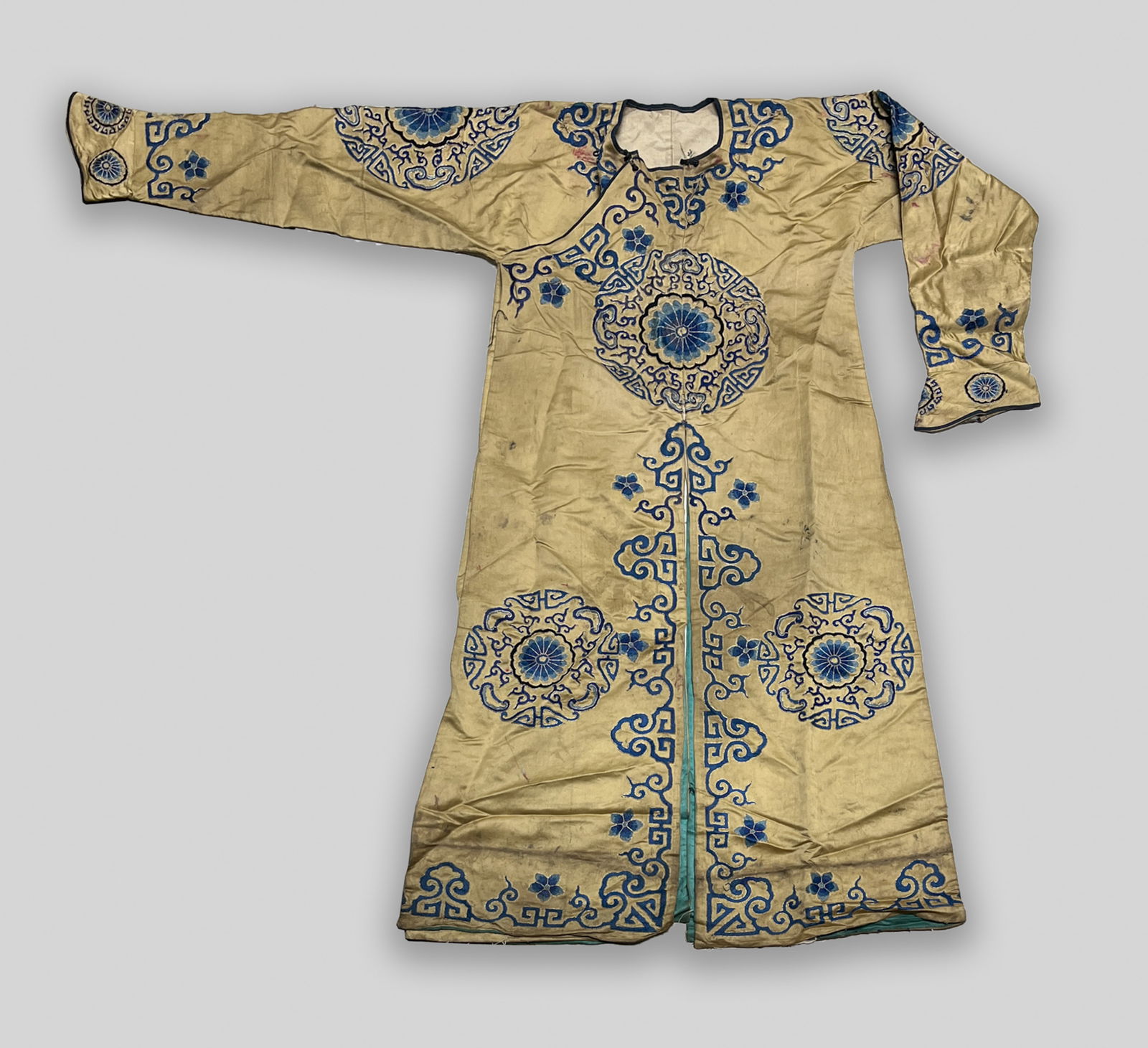 Vintage Chinese Embroidered Robe: Vintage Chinese embroidered silk robe, embroidered with traditional foliage motif. Approx. 73-57 inch.