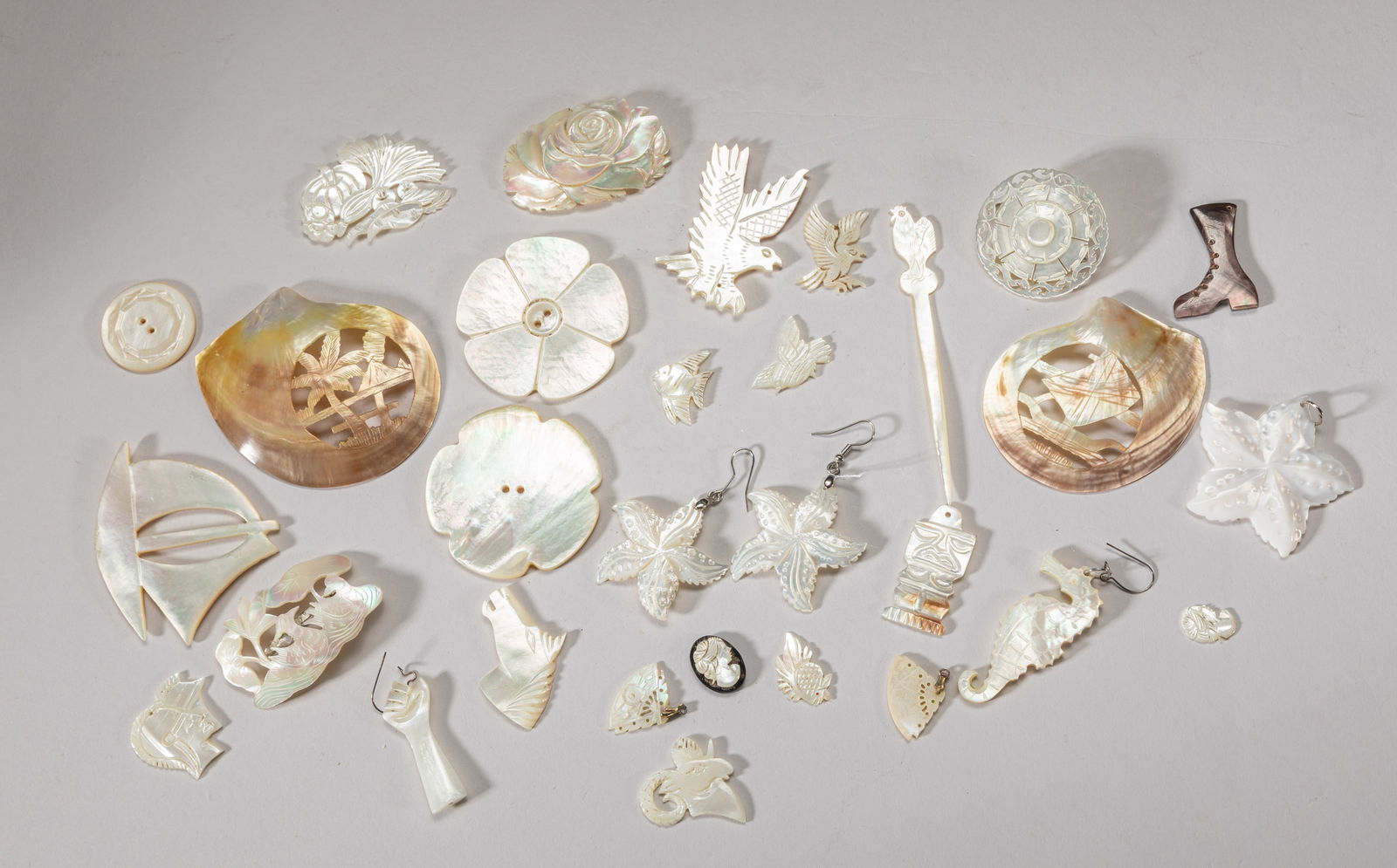 Asian Export MOP Jewelry Sets (1 of 12)