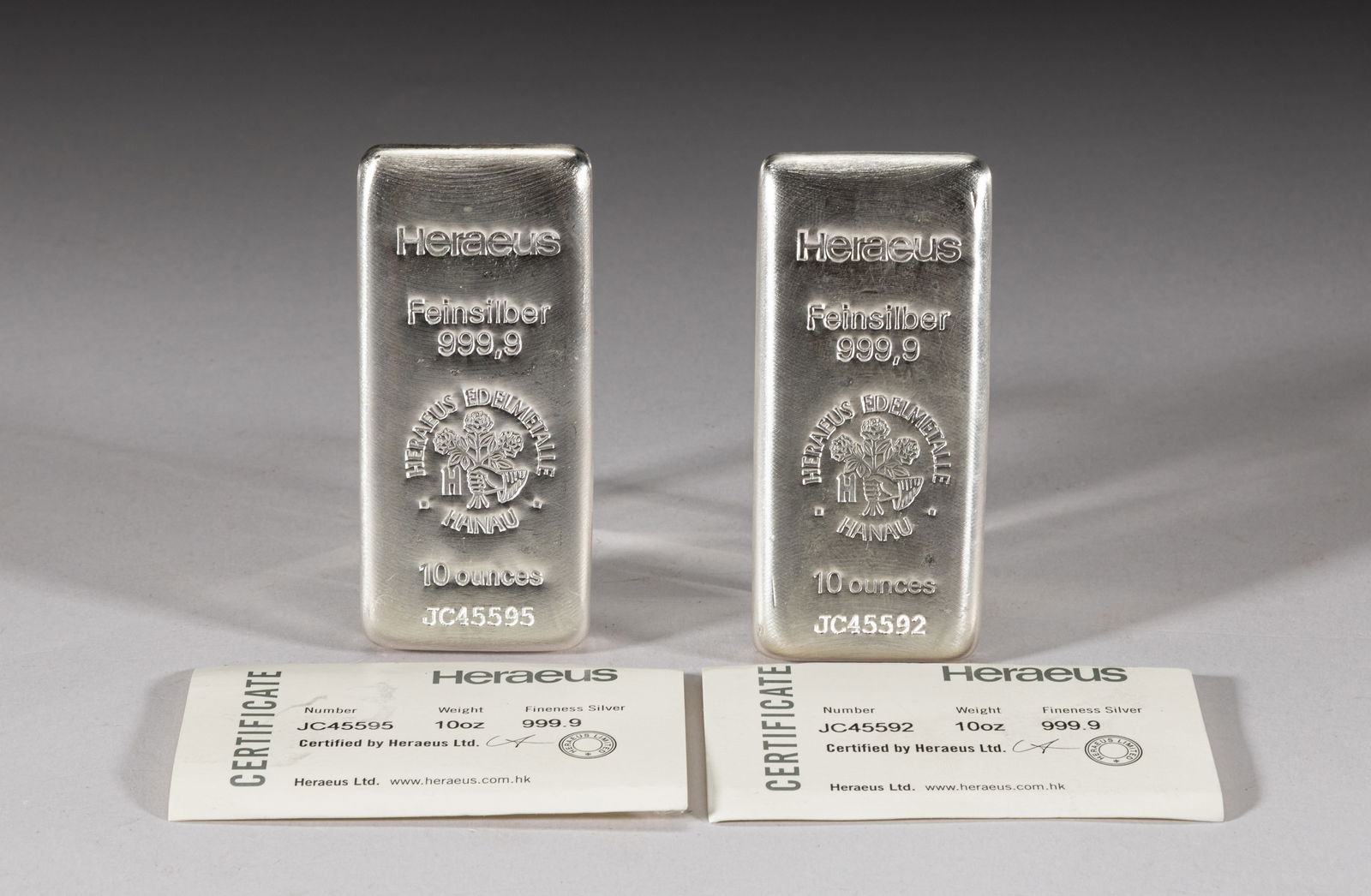 Two 10 Troy Oz Silver Bars (1 of 8)