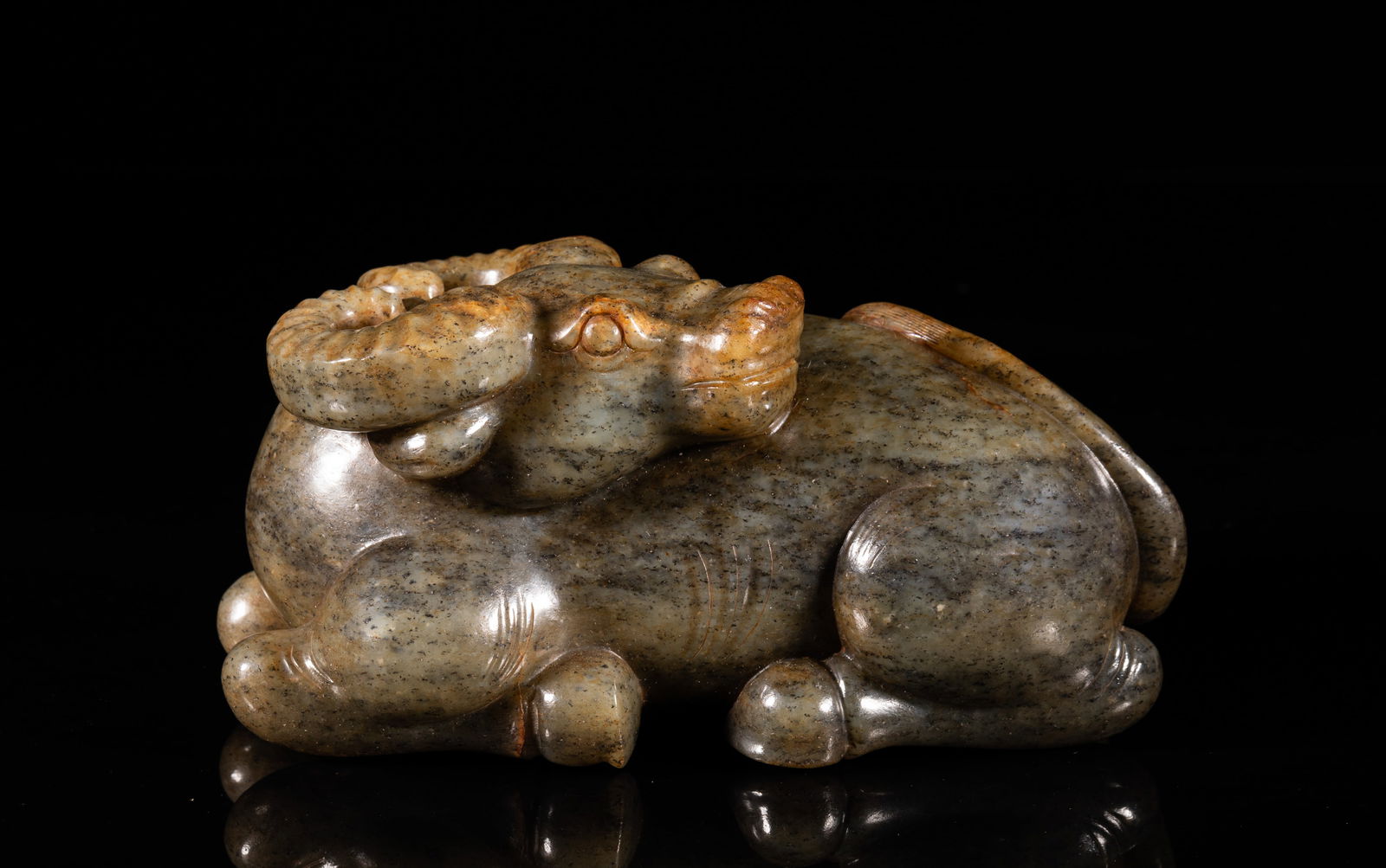 Large Chinese Jade Carved Table Sculpture (1 of 12)