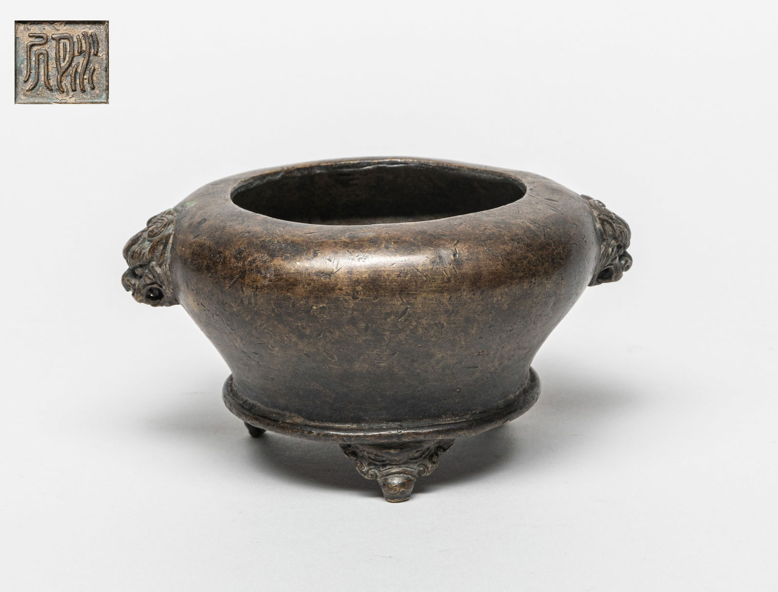 Chinese Bronze Cabinet Censer (1 of 10)