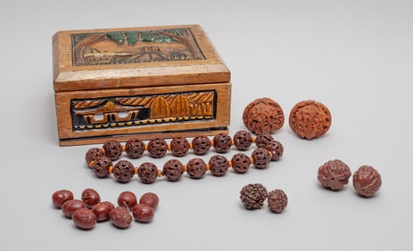 Chinese Carved Nuts Prayer Beads