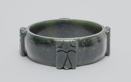Chinese Spinach Jade Bangle