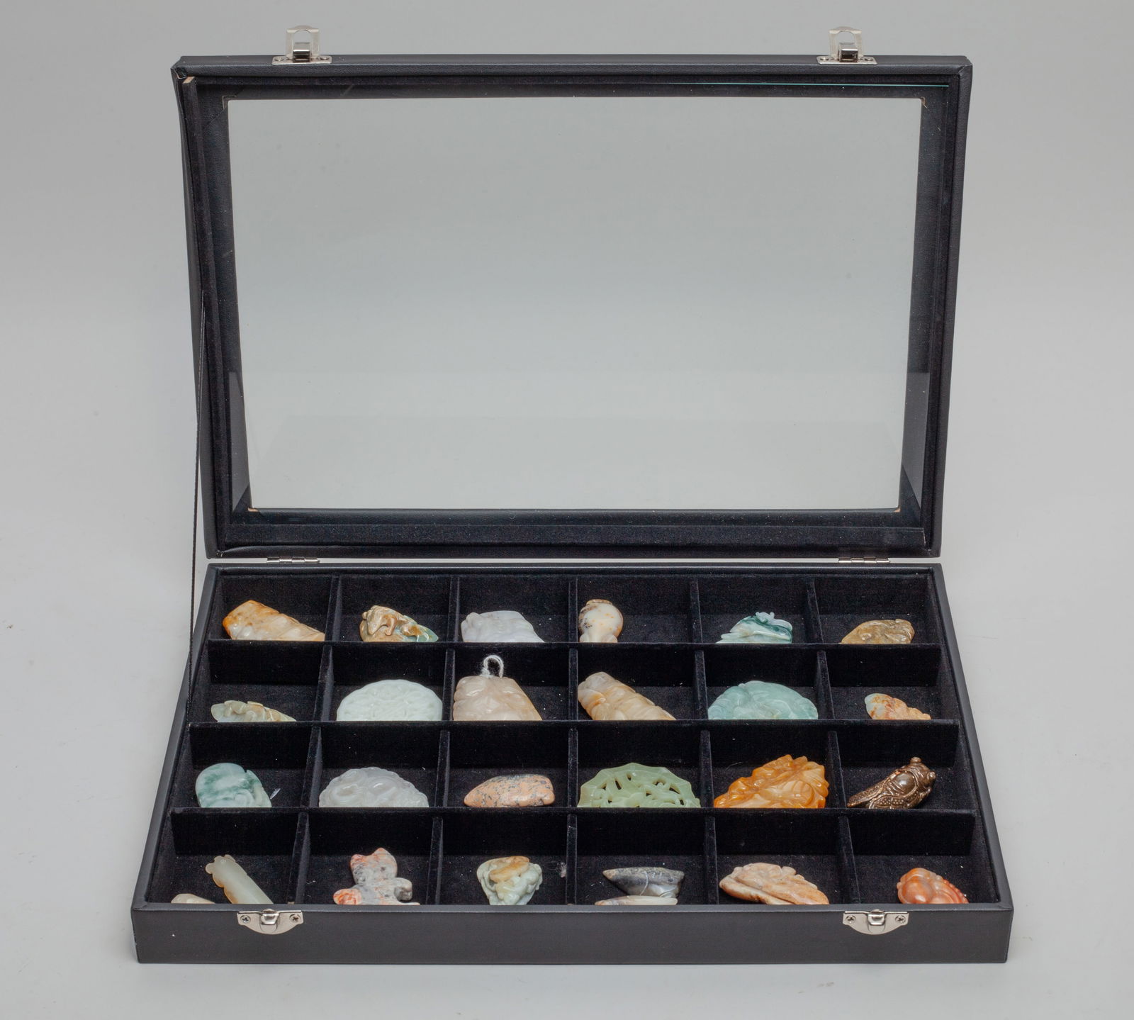 Estate Chinese Jade/ Stone Carvings (1 of 9)