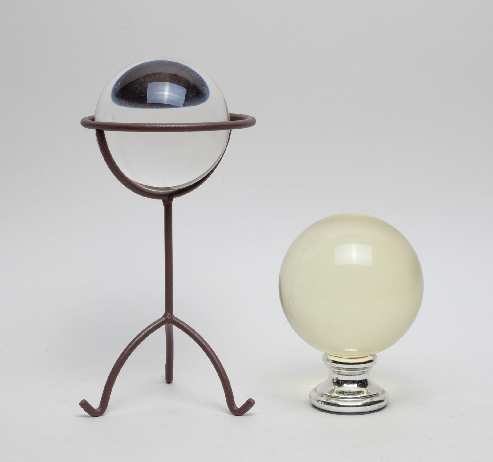 Mid-century Art Crystal Glass Balls (1 of 7)