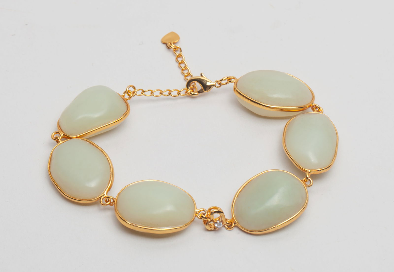 Chinese Export Pebble Jade Bracelet (1 of 9)