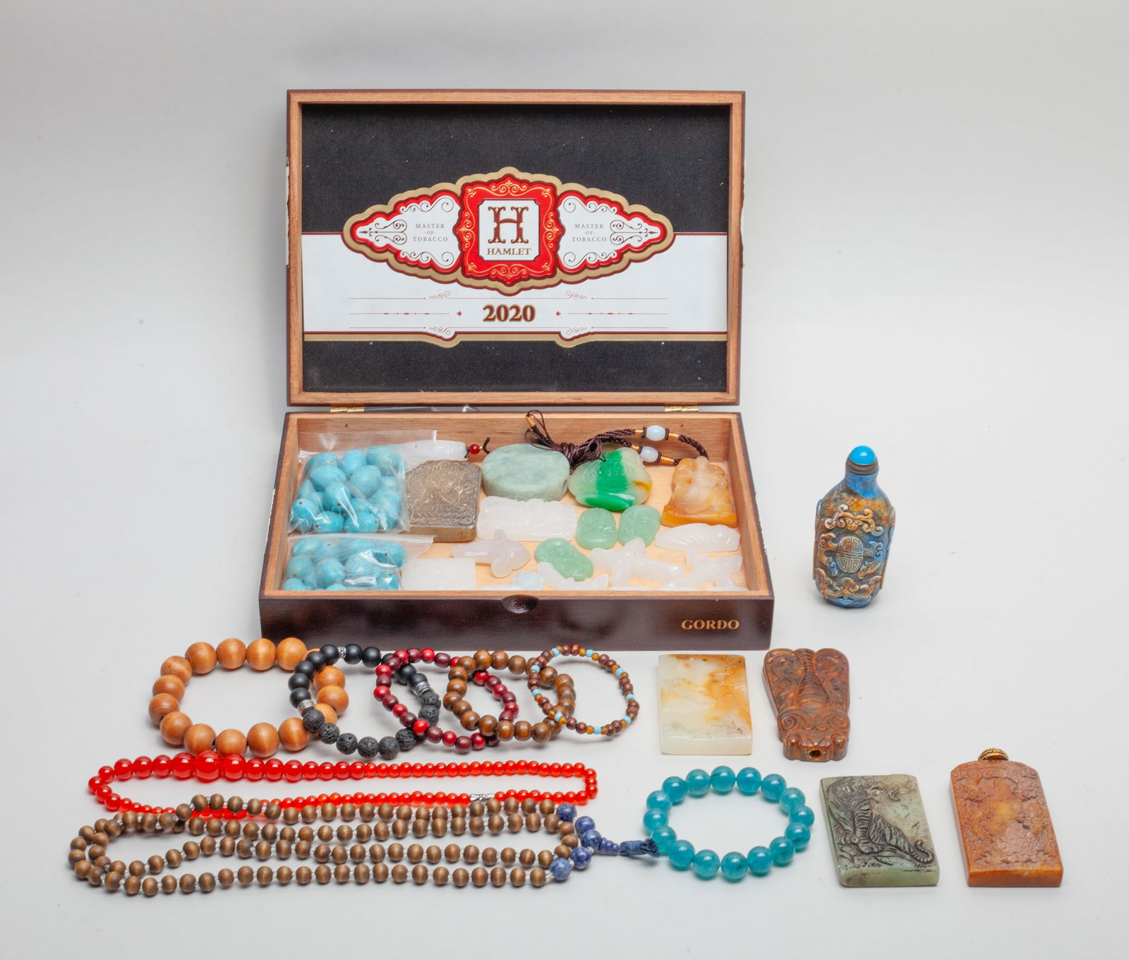 Estate Chinese Beads & Decors (1 of 10)