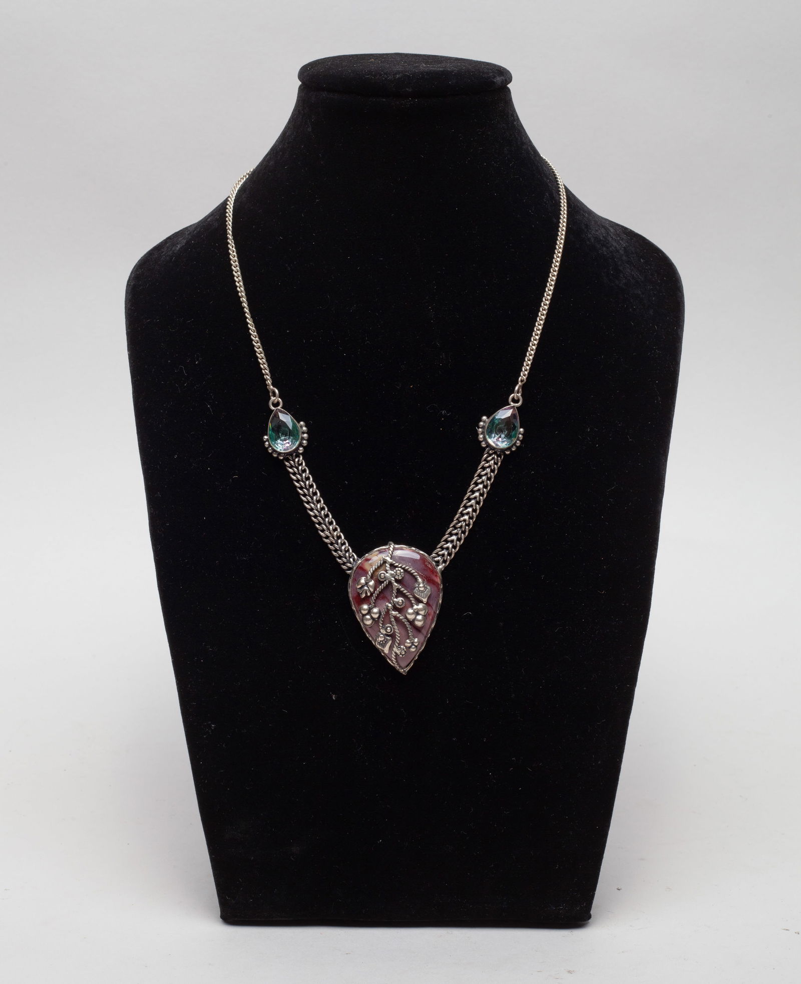 Designed Vintage Sterling Silver Necklace (1 of 9)