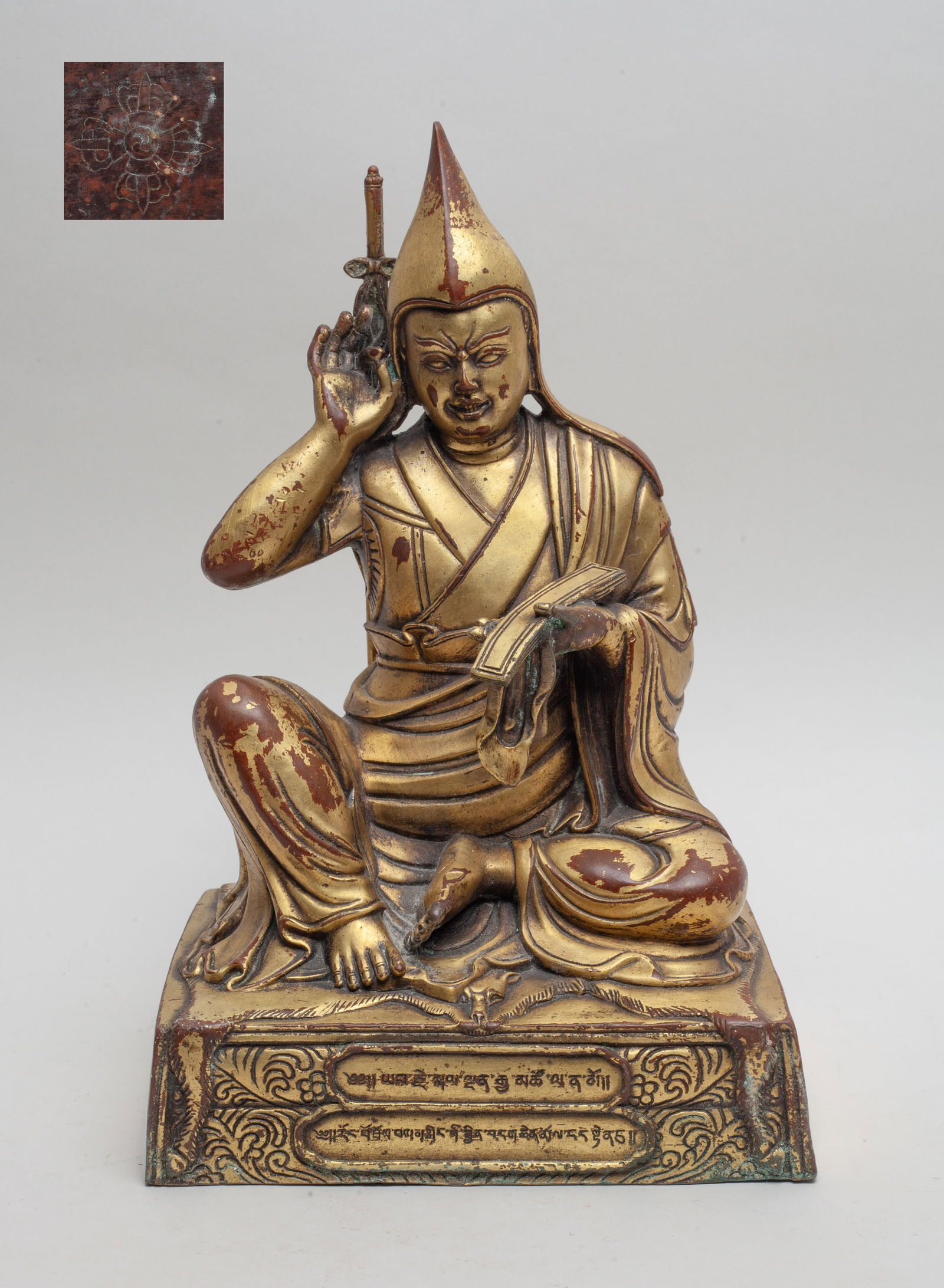 Chinese Sino-Tibetan Gilt Bronze Buddha (1 of 10)