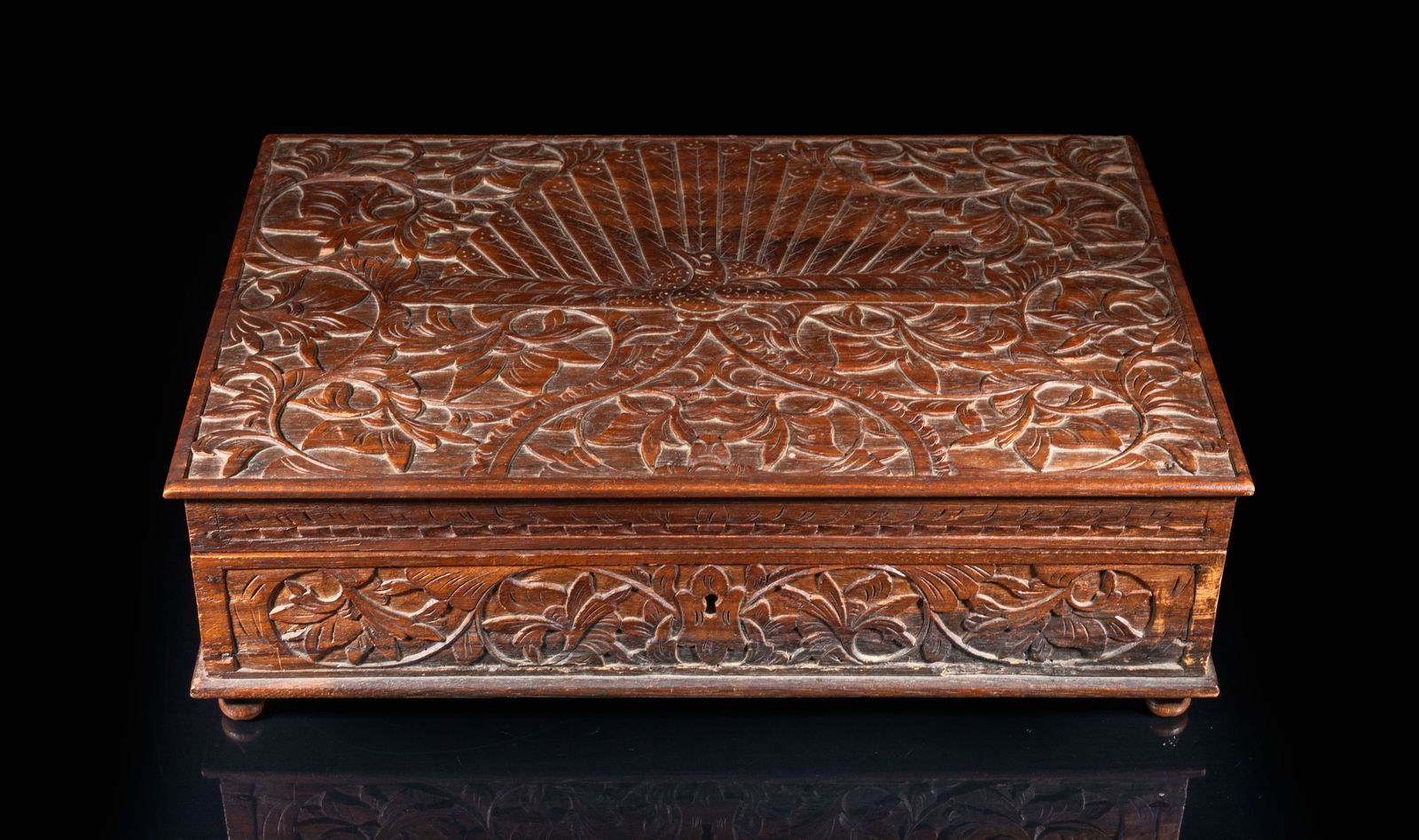 Antique Continental Wood Game Box (1 of 13)