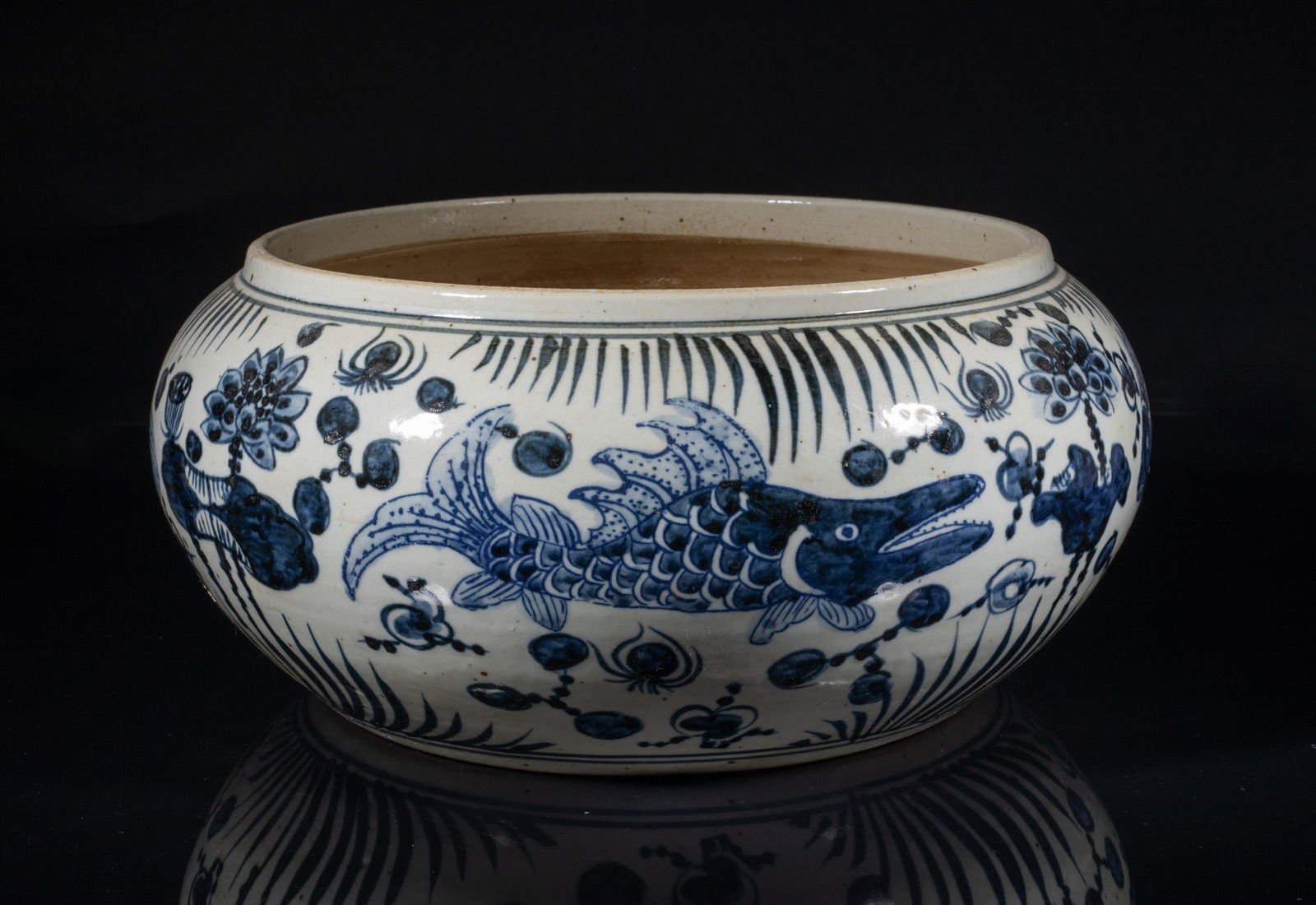 Large Chinese Porcelain Washer (1 of 9)