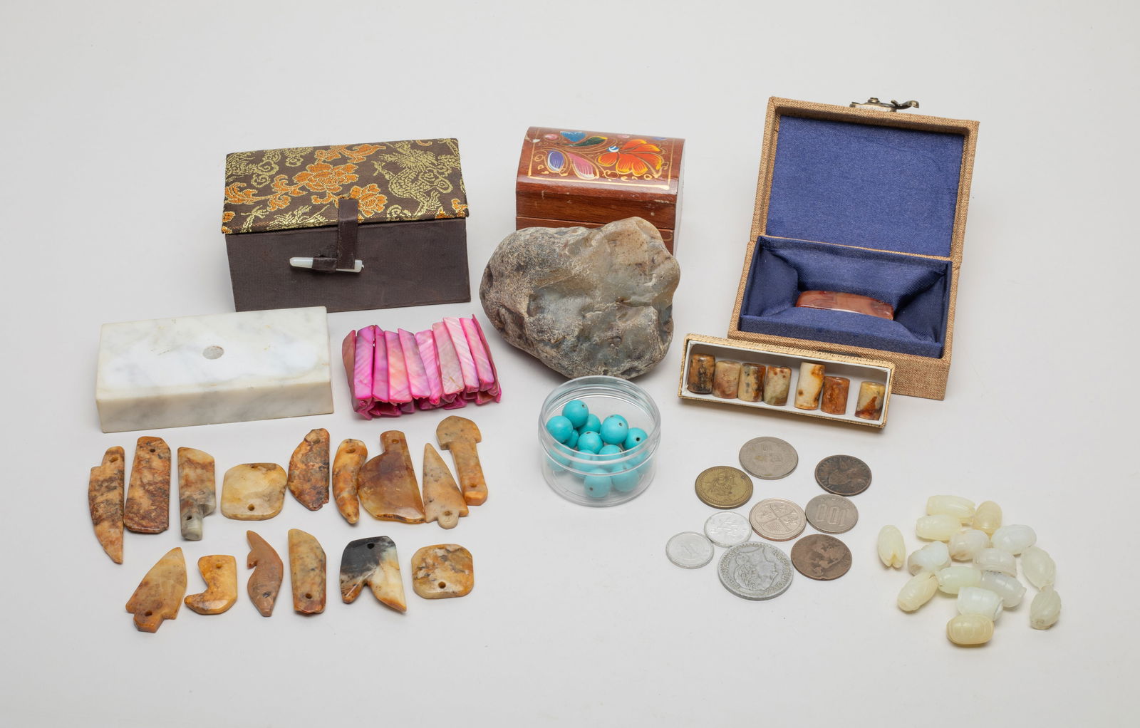 Chinese/ Tibetan Beads & Gemstones (1 of 11)