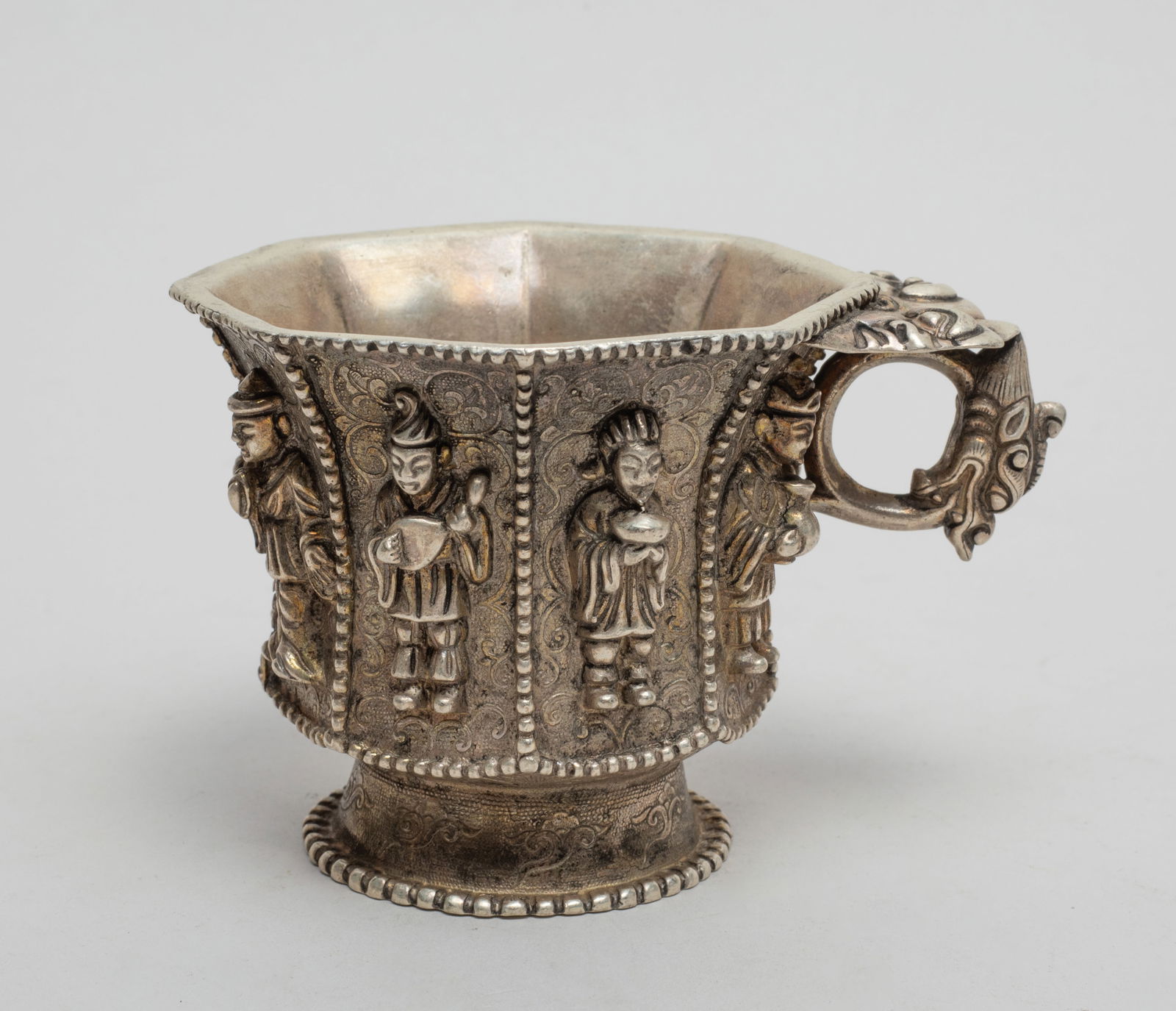 Special Chinese Export Figures Cup (1 of 11)