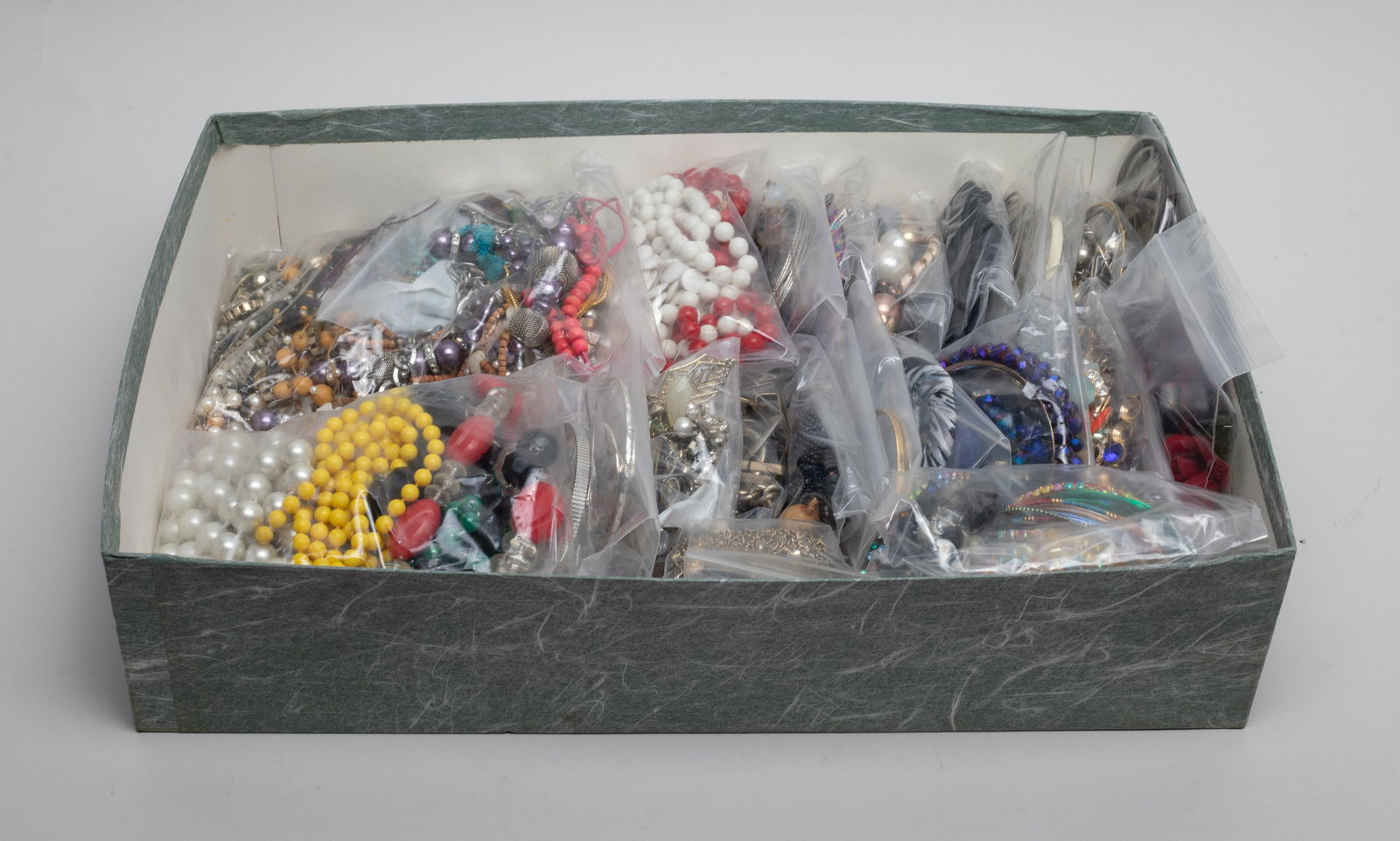 Estate Large Set Costume Jewelry & Beads: Large set of costume beads, bangles, necklaces, bracelets, and decors. Size varies.