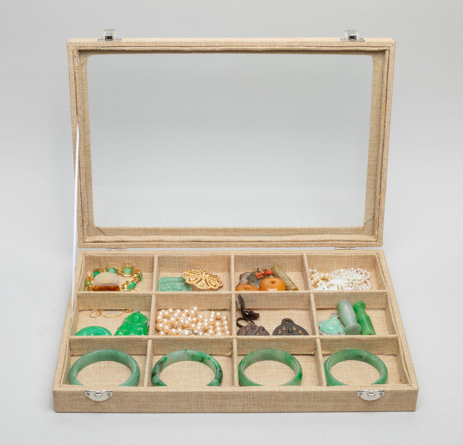 Chinese Export Bangles, Necklaces & Jewelry (1 of 12)