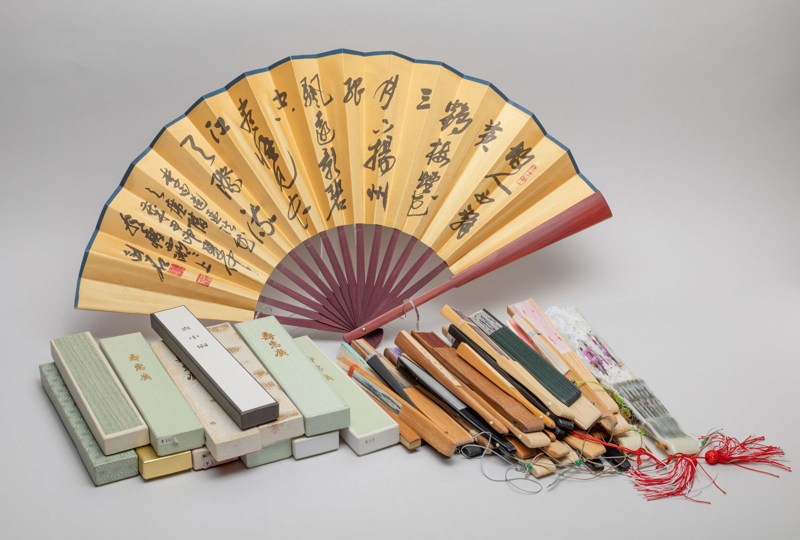 Estate Chinese/ Japanese Vintage Fans (1 of 8)