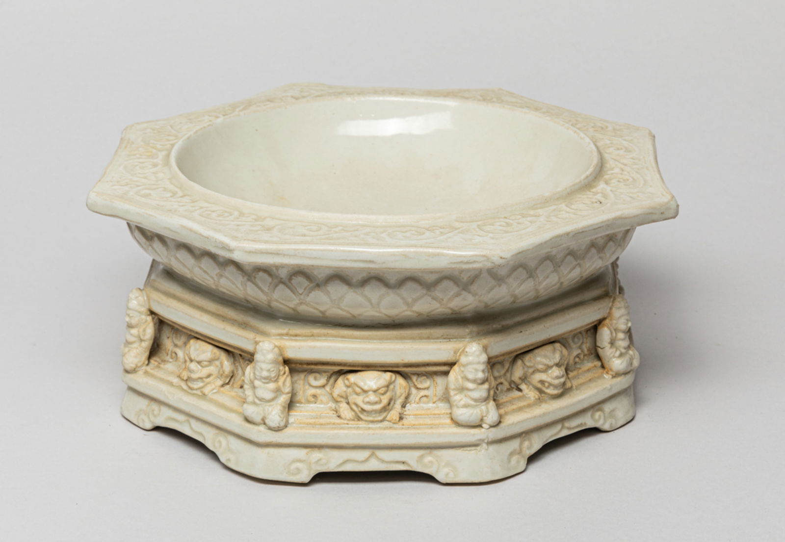 Lg Chinese Ding Ware Porcelain Stand (1 of 9)