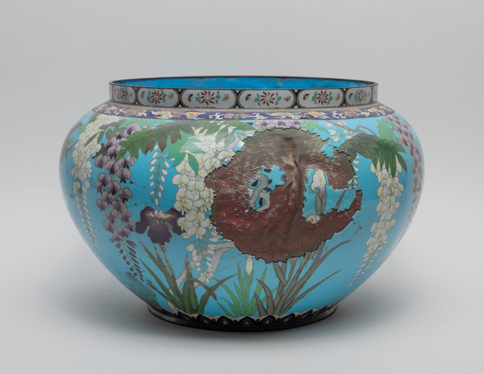 Large Japanese Meiji Cloisonne Pot (1 of 11)